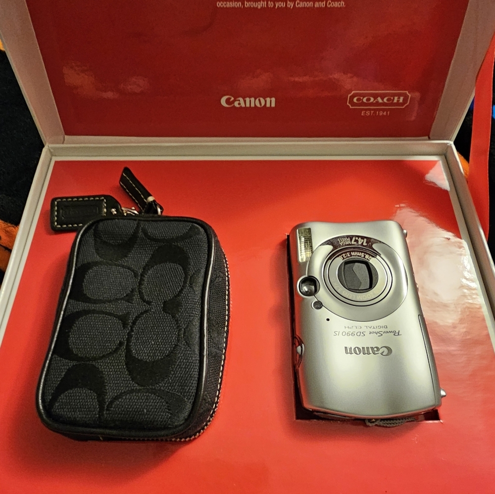 Coach Edition Cannon Camera